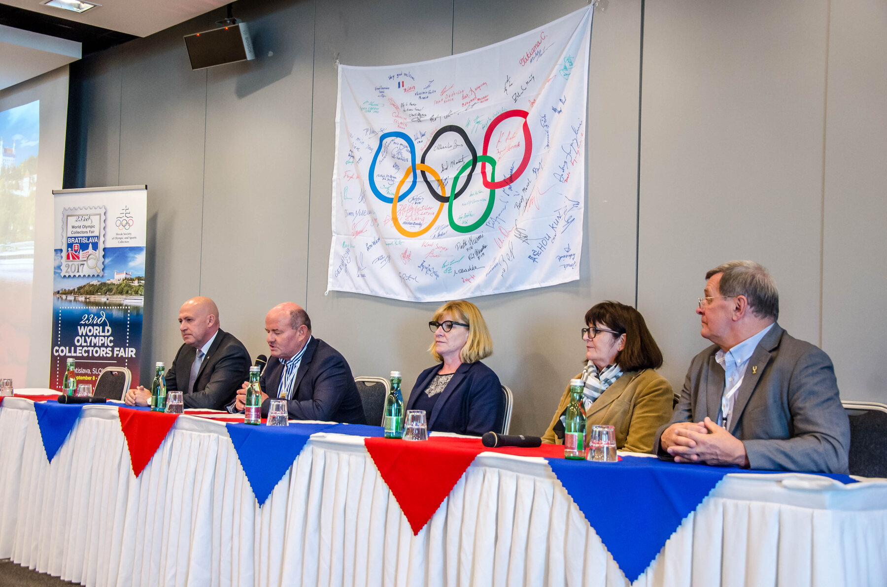Svetové stretnutie olympijských zberateľov v Bratislave – fotografia 119